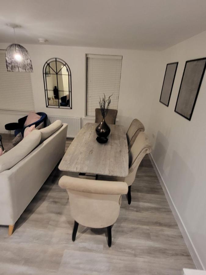 Gorgeous Apartment In The Town By Ap Management. Glasgow Dış mekan fotoğraf